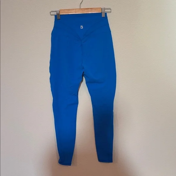 BuffBunny Legacy Leggings - Picture 1 of 4